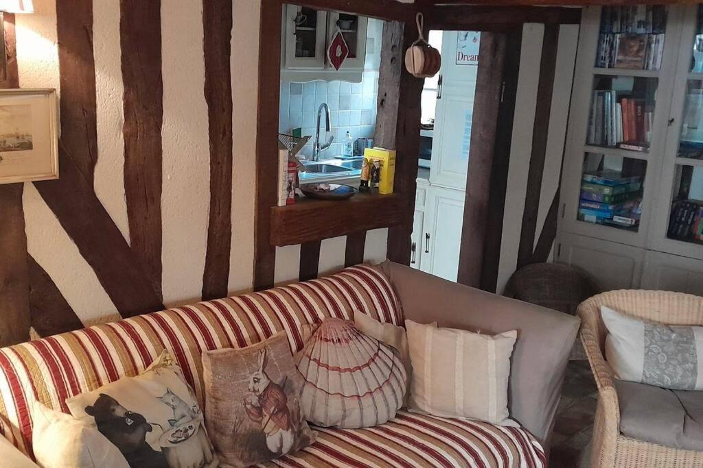 La Maison Belle Maree Honfleur Esterno foto